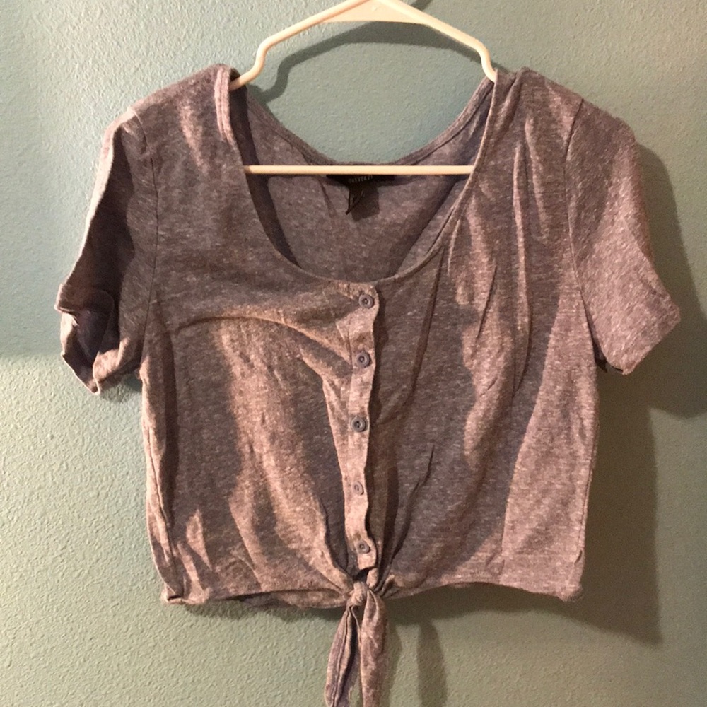 “Forever 21” Blue Tie Front Crop Top; Size Large